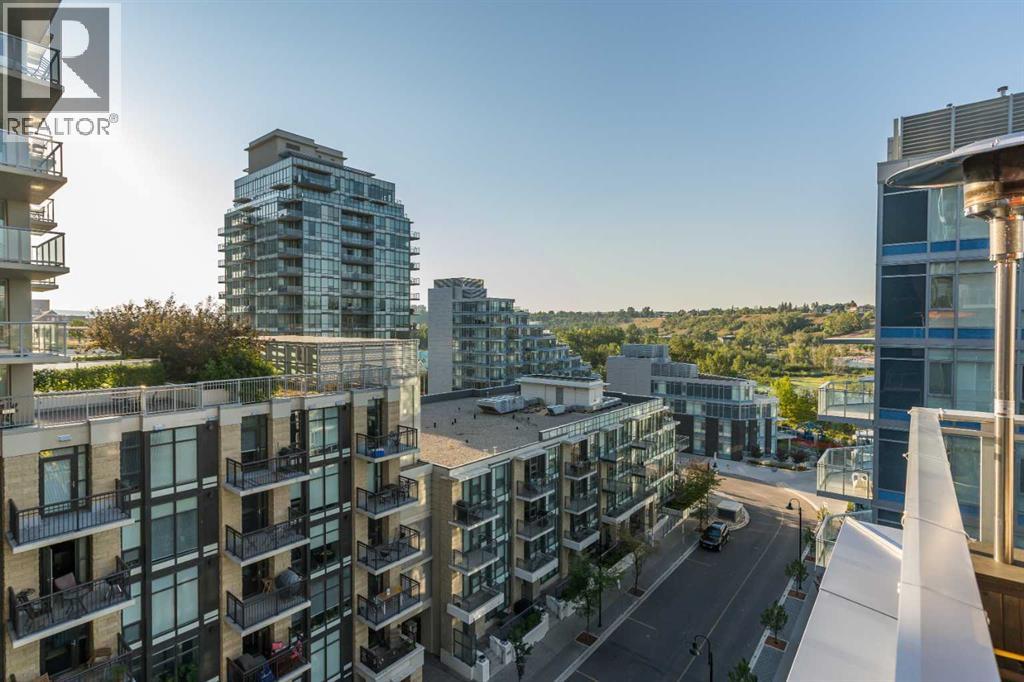 803, 108 Waterfront Court SW