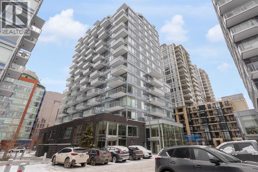 803, 108 Waterfront Court SW