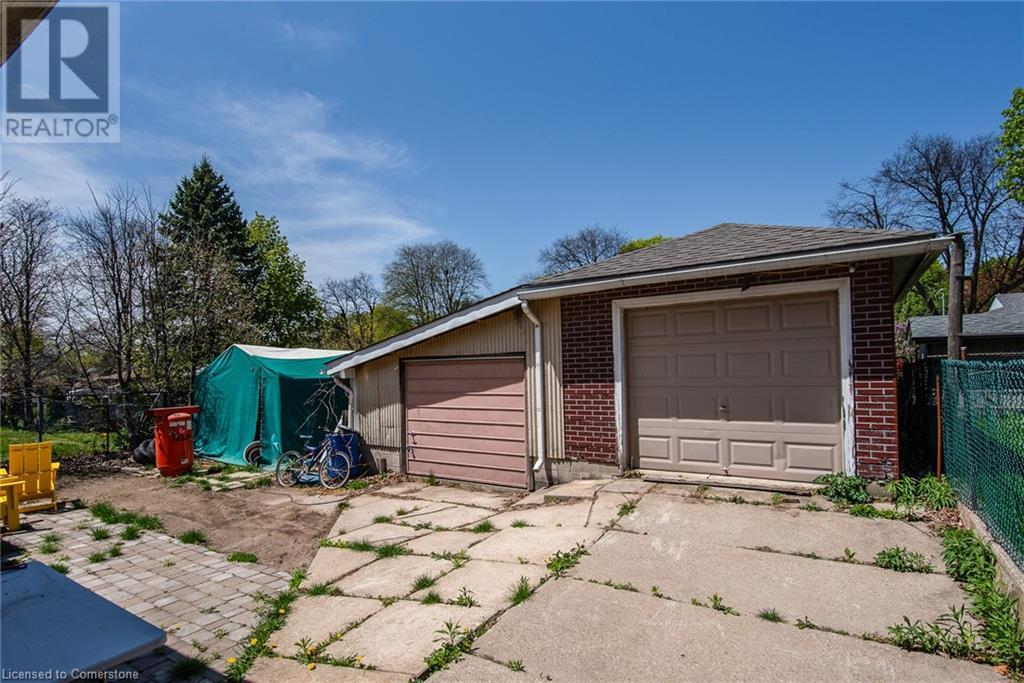 20 DELMAR Boulevard