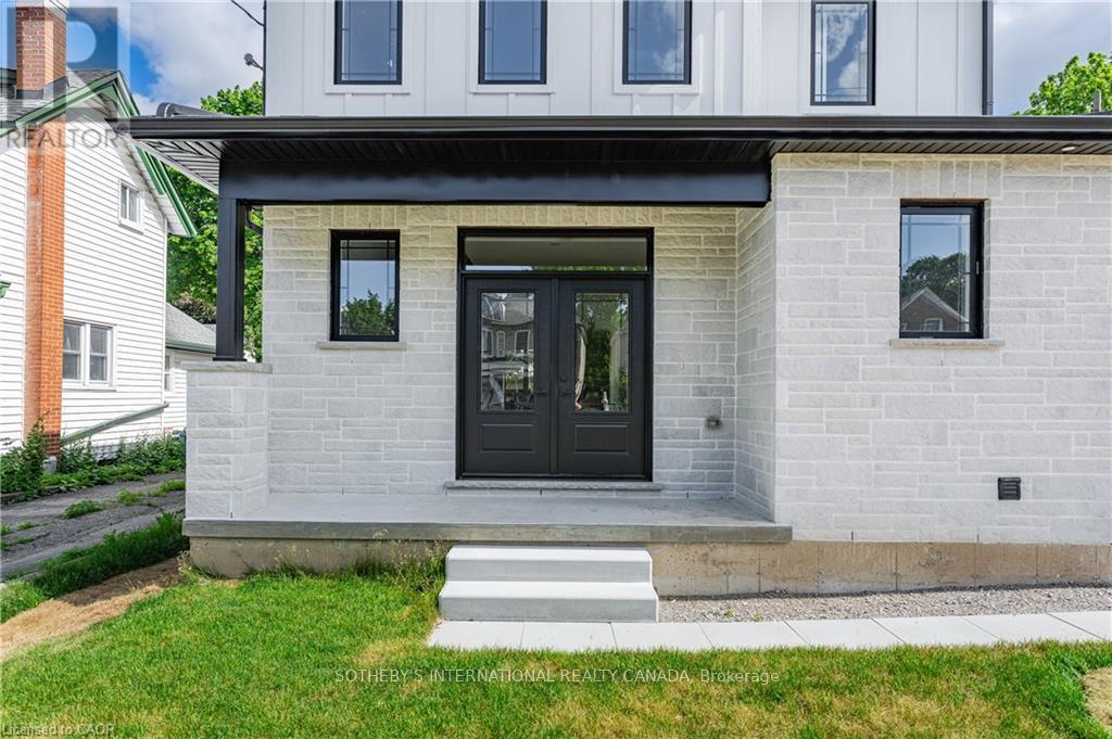 42 RICH AVENUE