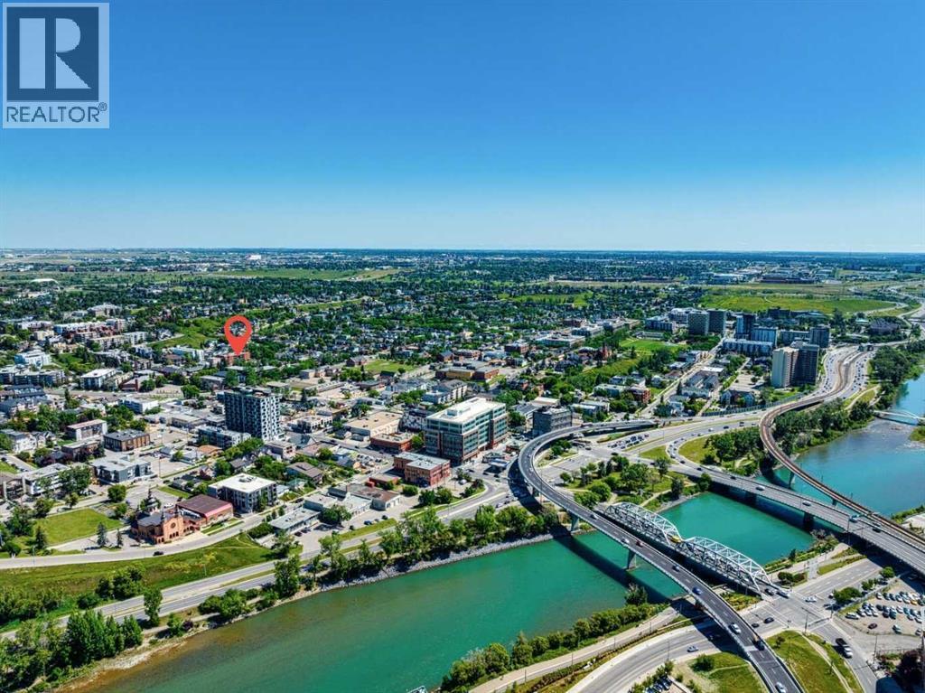 106, 659 4 Avenue NE