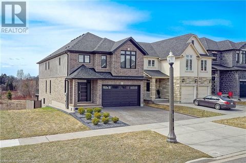 477 BLAIR CREEK Drive Kitchener ON N2P0H6
