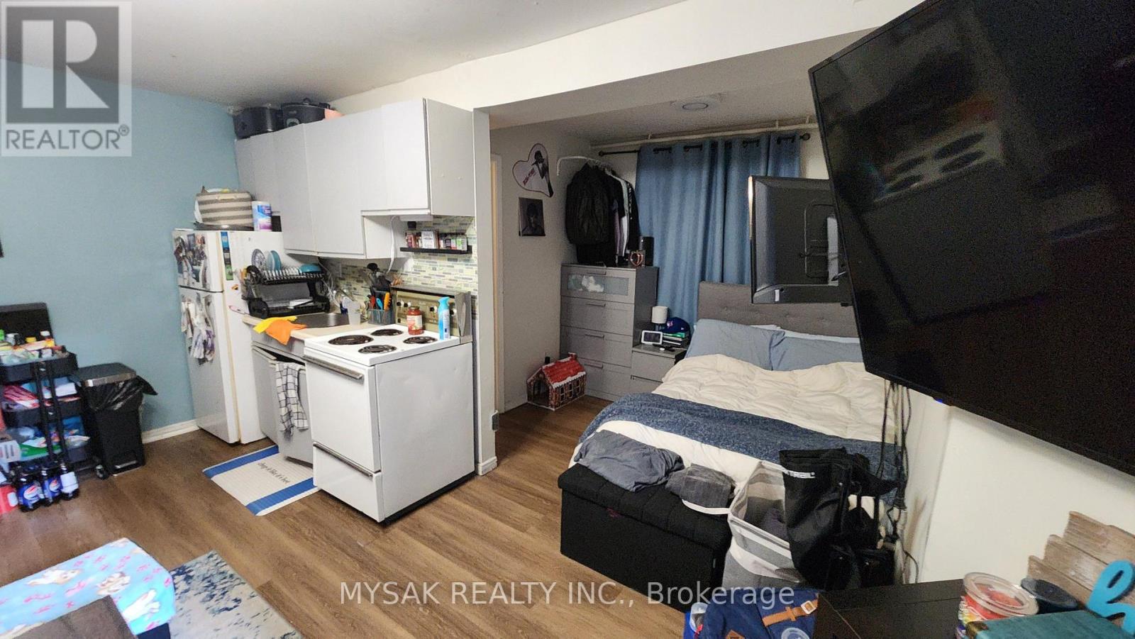 50-52 DUNDONALD STREET