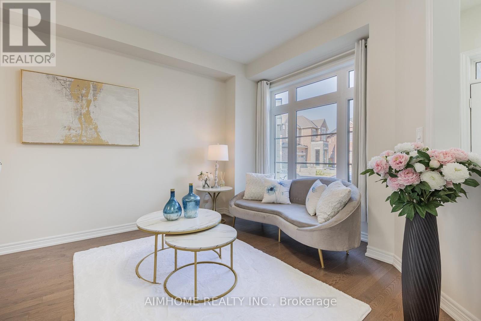 39 BOLSBY COURT