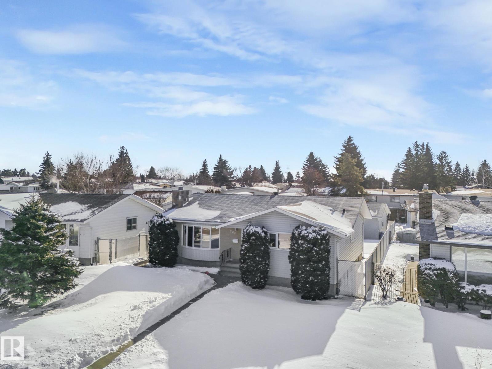 760 KNOTTWOOD RD S NW