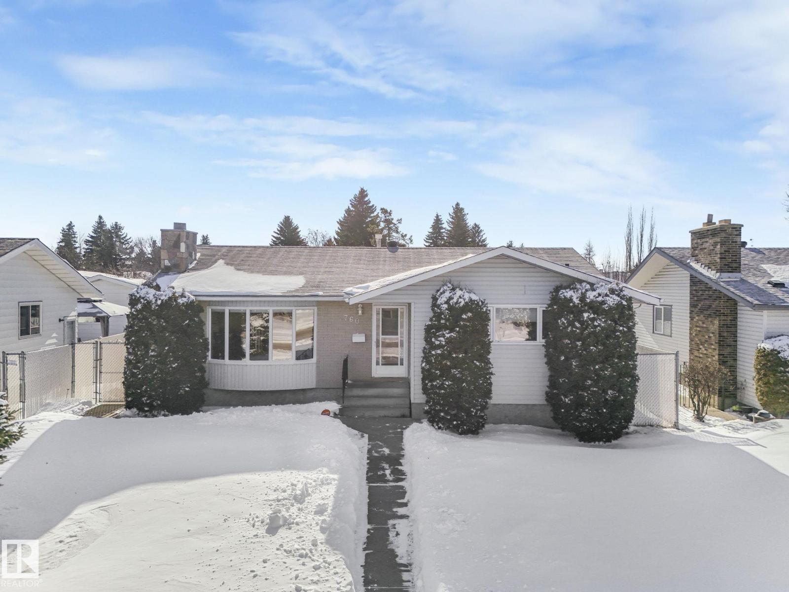 760 KNOTTWOOD RD S NW