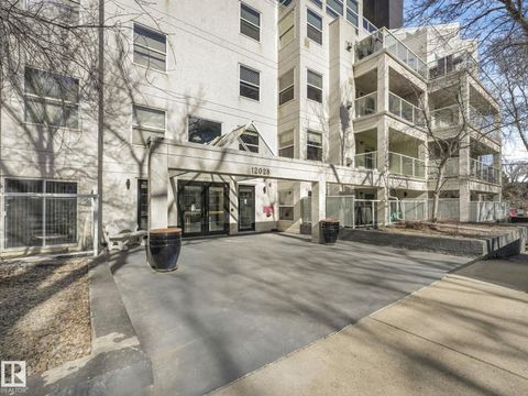 #208 12028 103 AV NW Edmonton AB T5K2T9