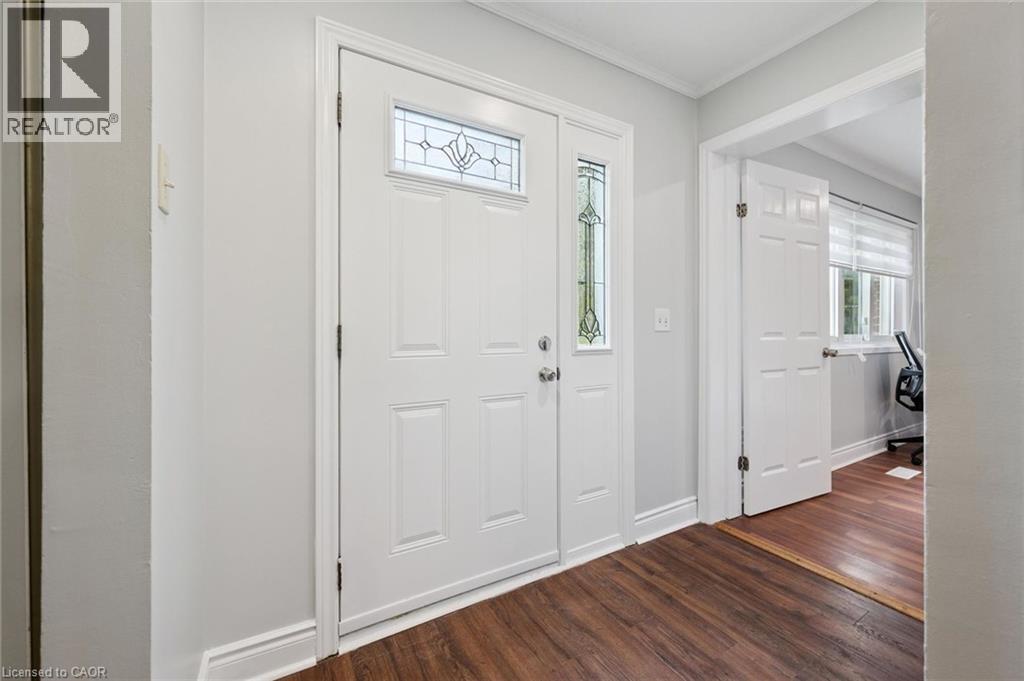 121 UNIVERSITY Avenue E Unit# 11