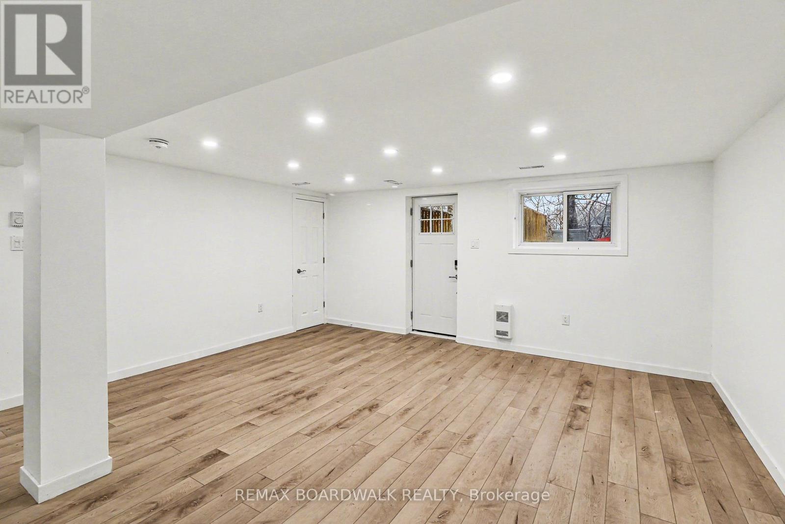 1399 ELLSWORTH LANE