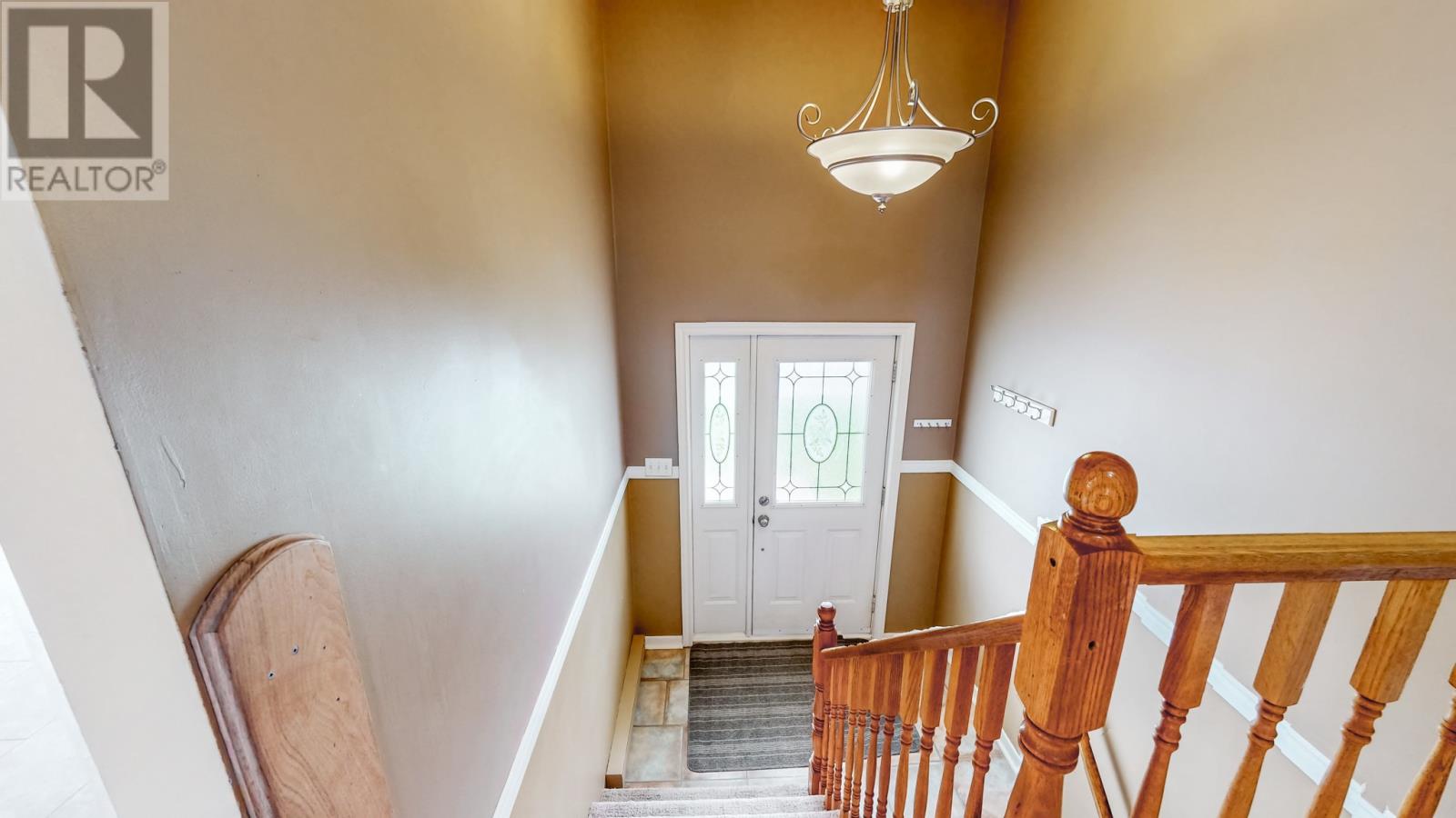 122 Frecker Drive