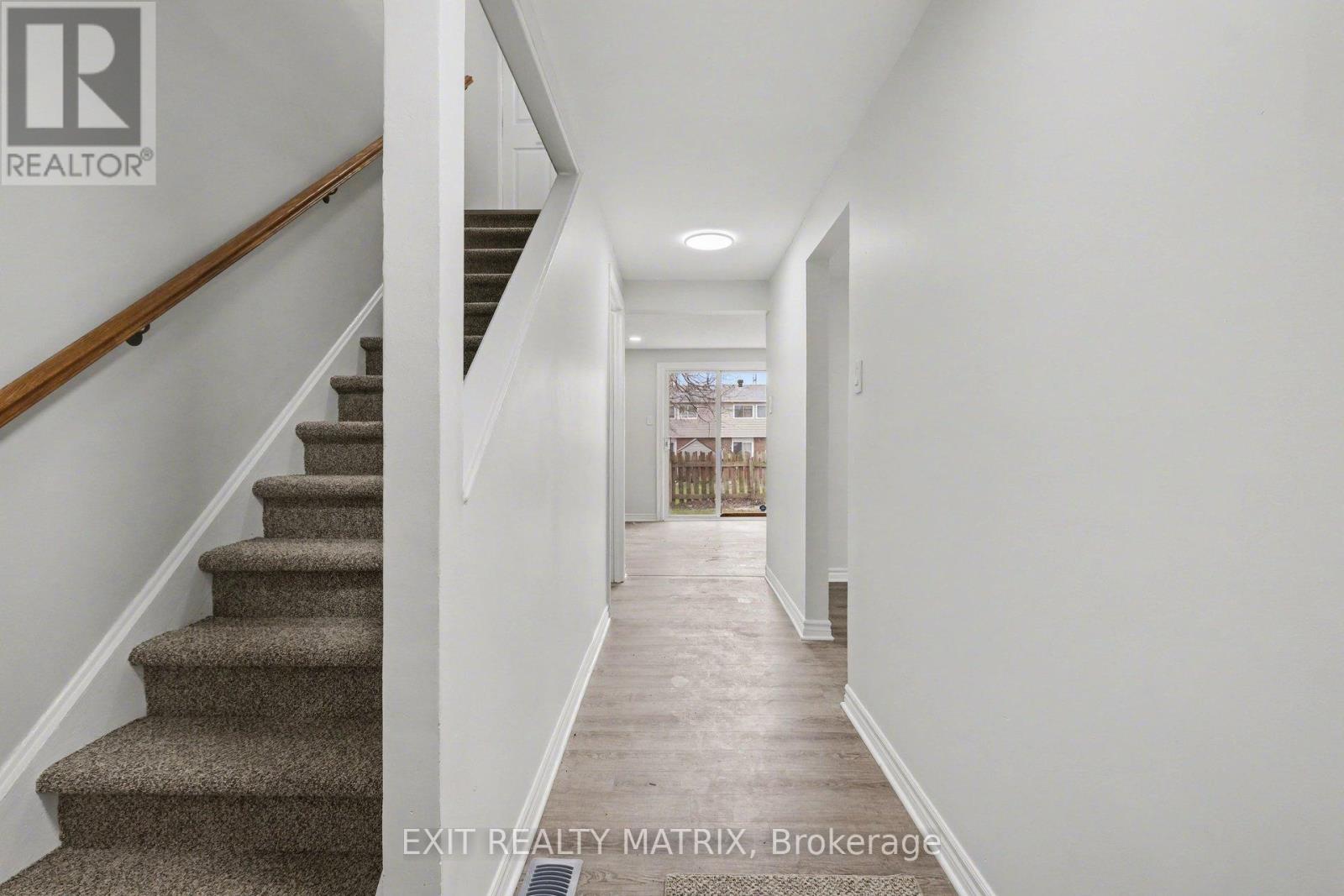 B - 1468 HEATHERINGTON ROAD - Photo 4