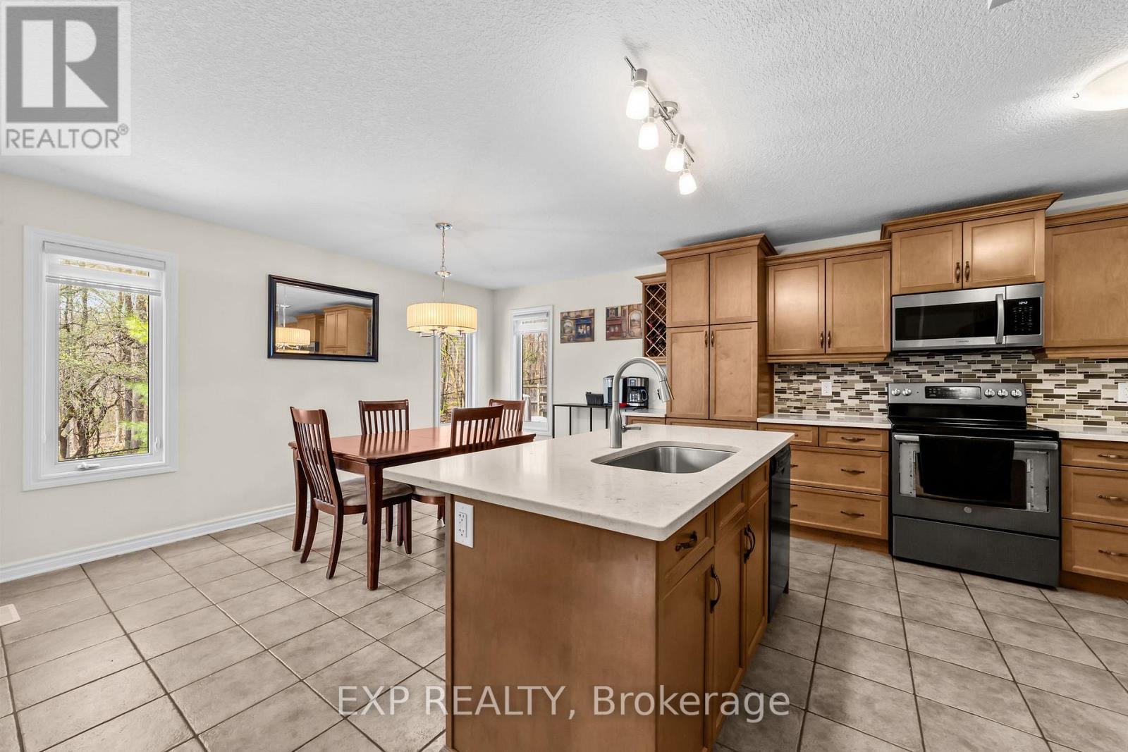 2095 SPRINGRIDGE DRIVE