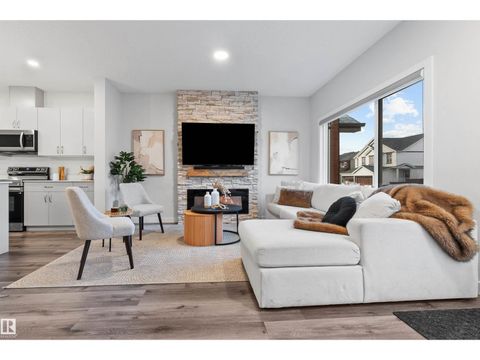 18955 29 AV NW Edmonton AB T6M3C4