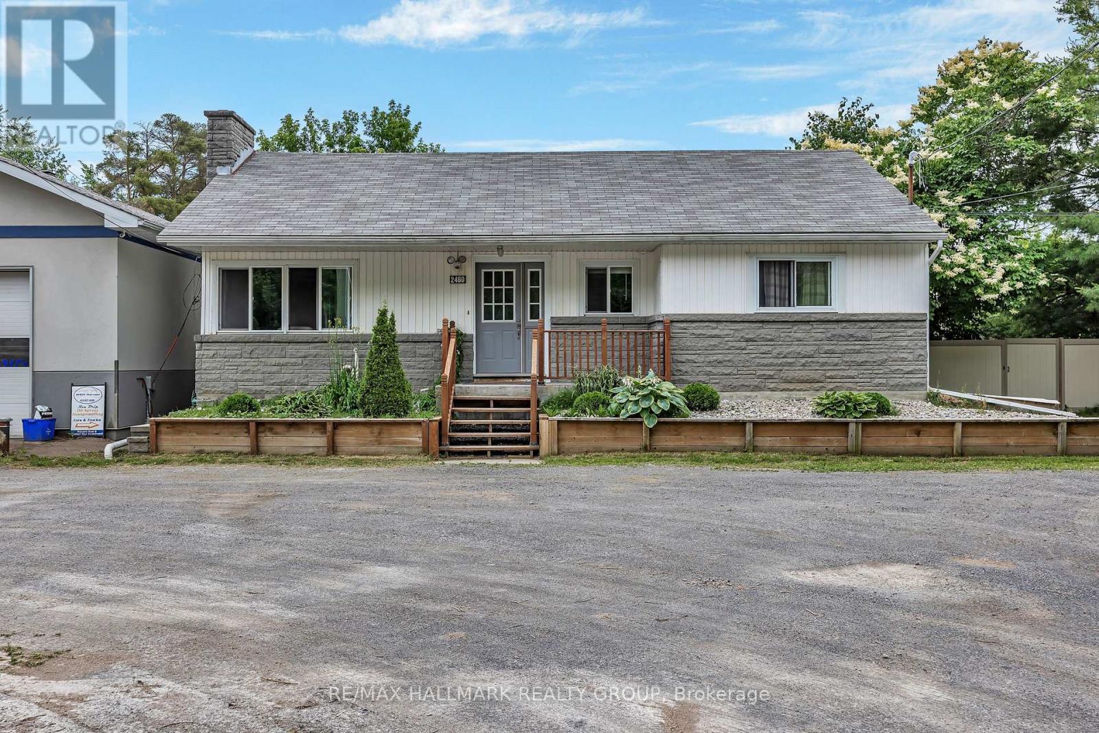 2460 LEITRIM ROAD