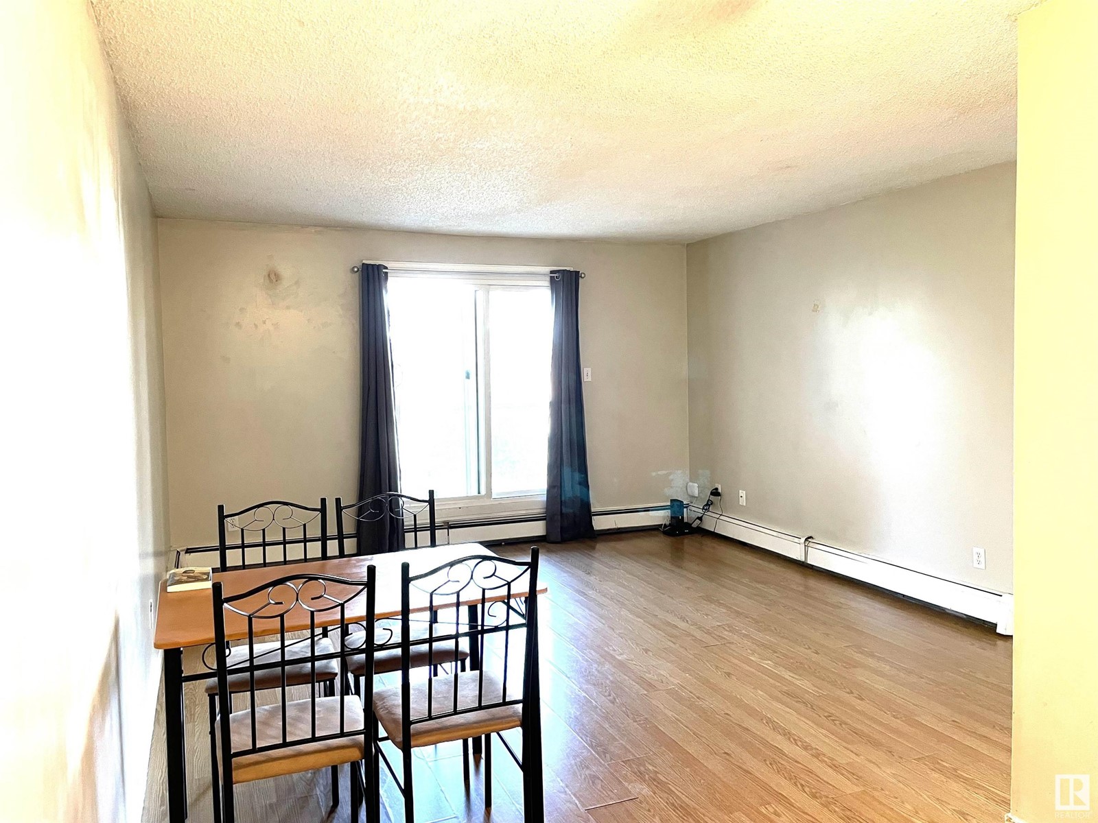 #216 600 KIRKNESS RD NW
