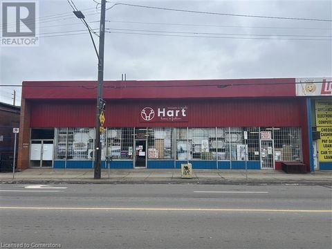 276 KENILWORTH Avenue N Hamilton ON L8H4S9
