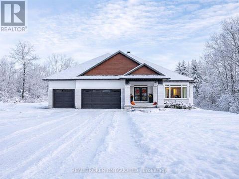 119 ERNEST WAY Tay Valley ON K7H0B3