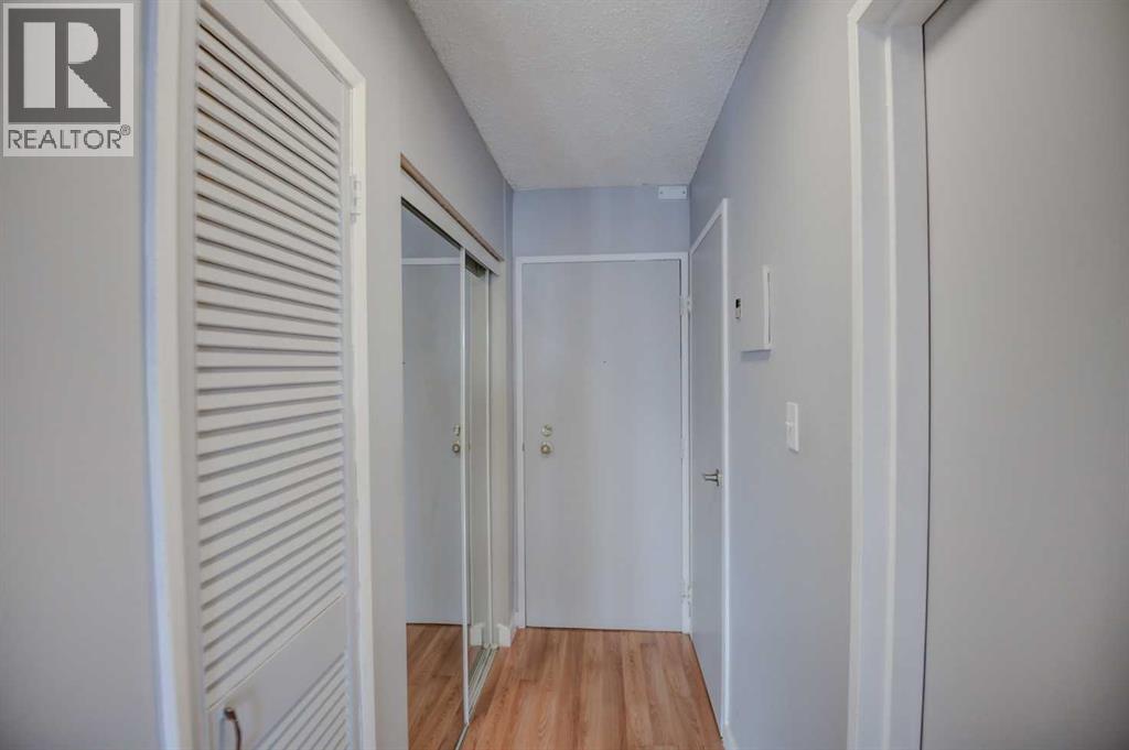 287, 8948 ELbow Drive SW