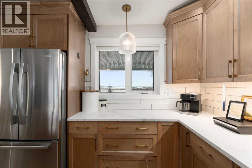 15, 26534 Township Road 384