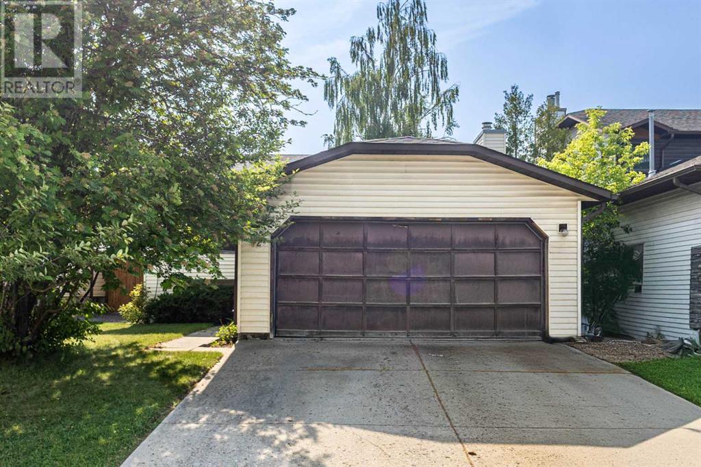 92 Ventura Way NE