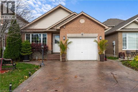 6 BRIDGETTE Drive Hamilton ON L9A5J8