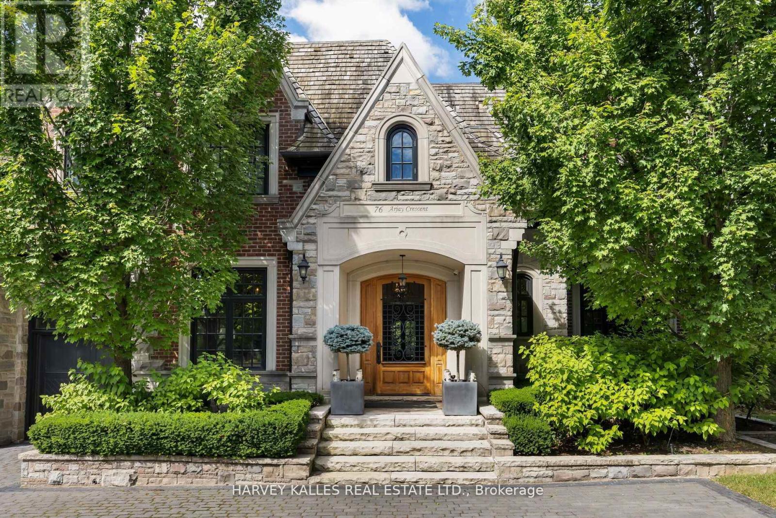 76 ARJAY CRESCENT