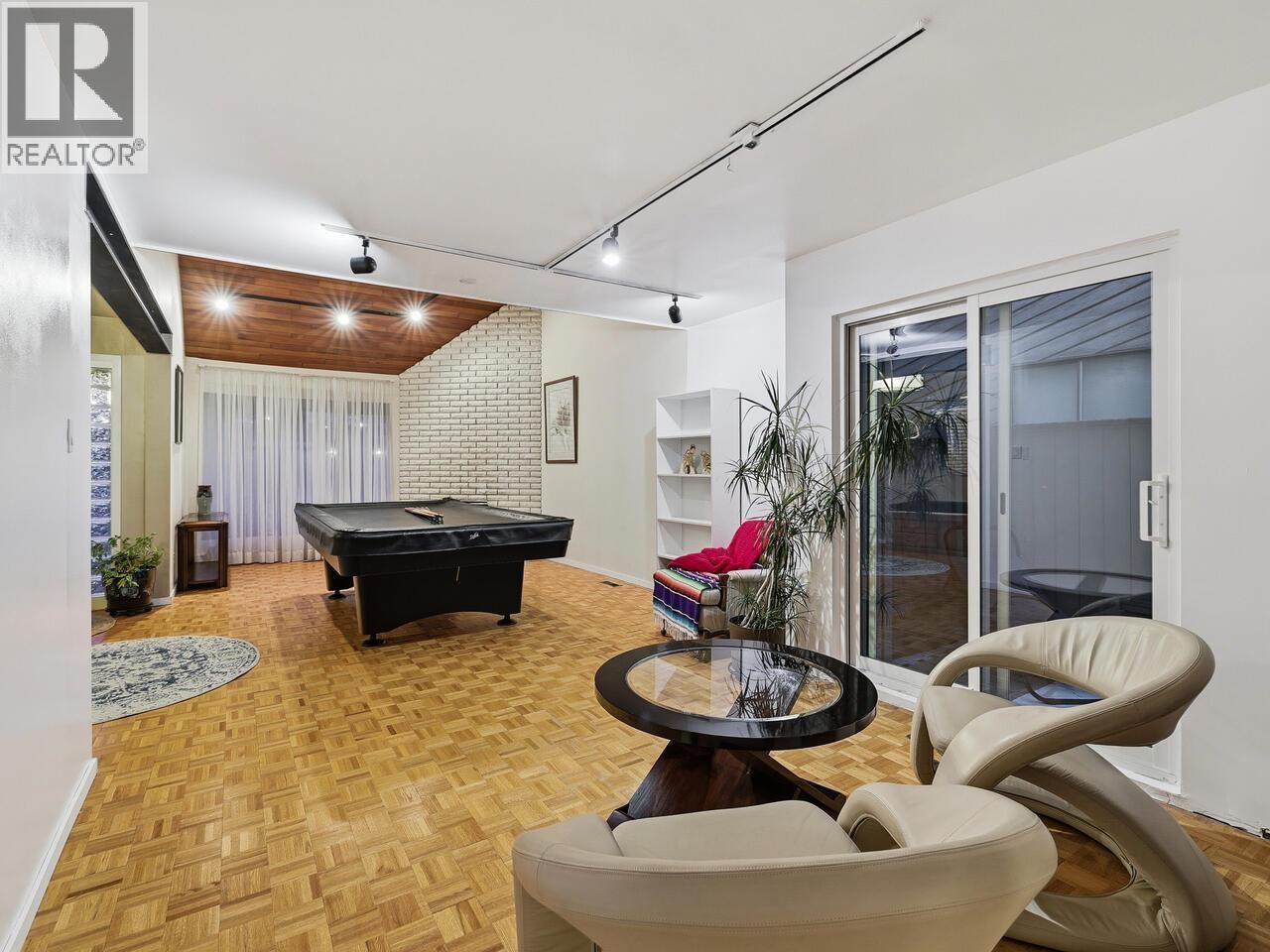 4288 CANDLEWOOD DRIVE