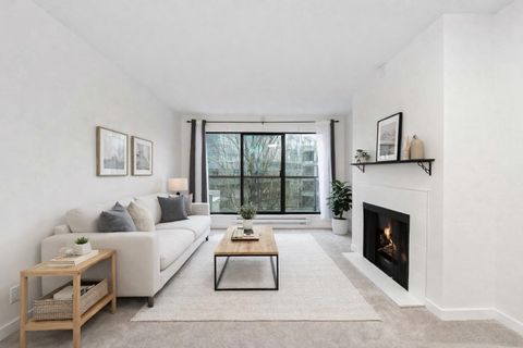 317 13364 102 AVENUE Surrey BC V3T5L8