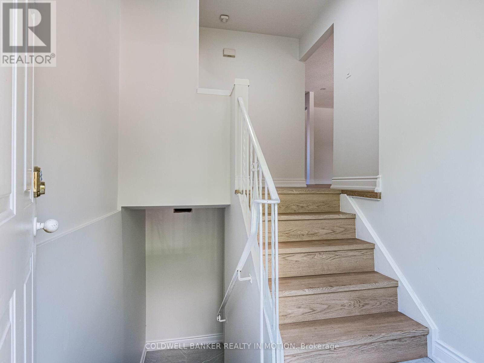 7738 KITTRIDGE DRIVE