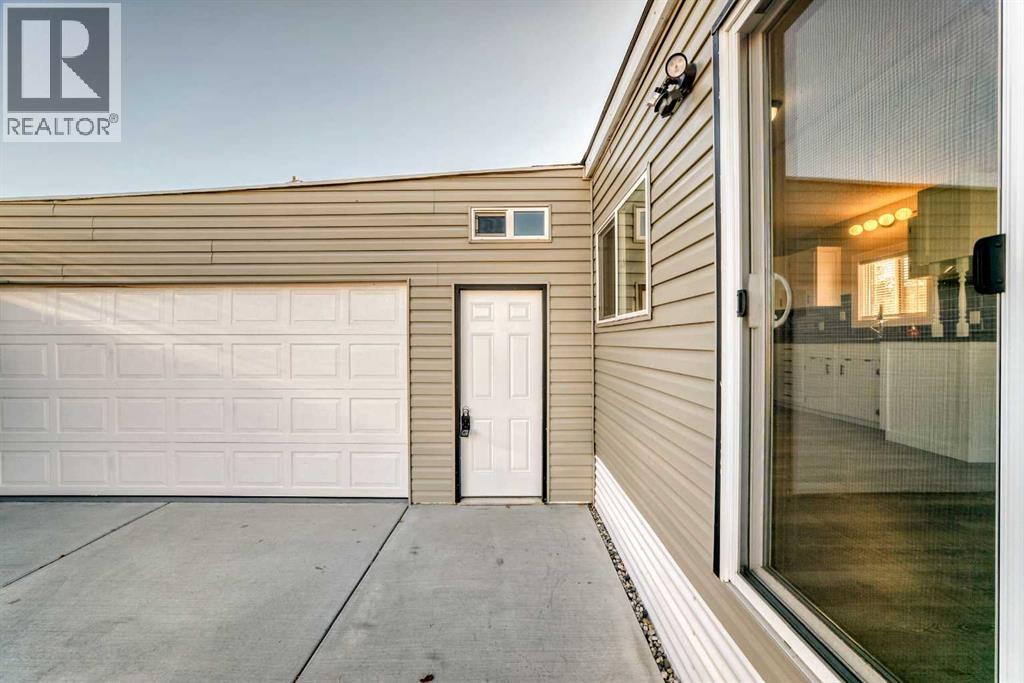 27, 2106 50 Street SE