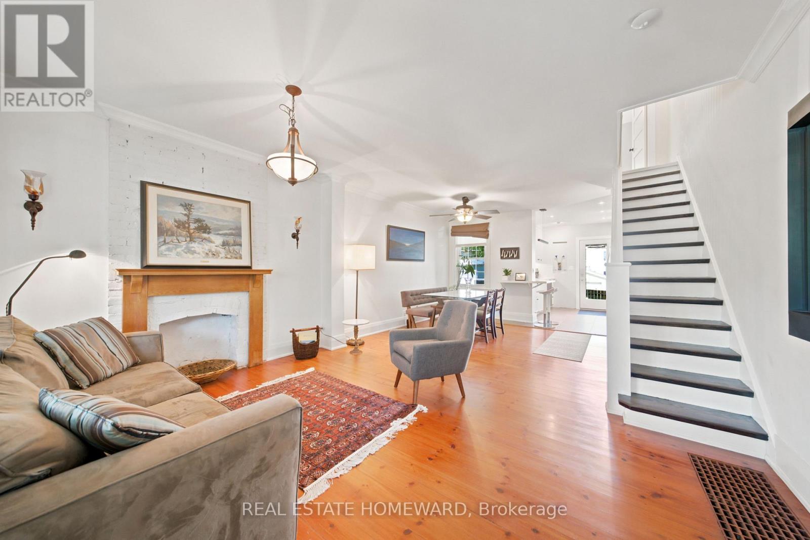98 DRAYTON AVENUE