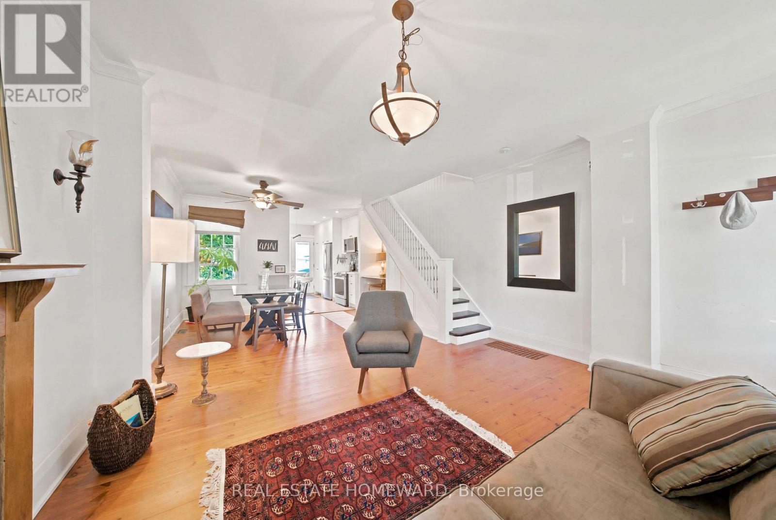 98 DRAYTON AVENUE