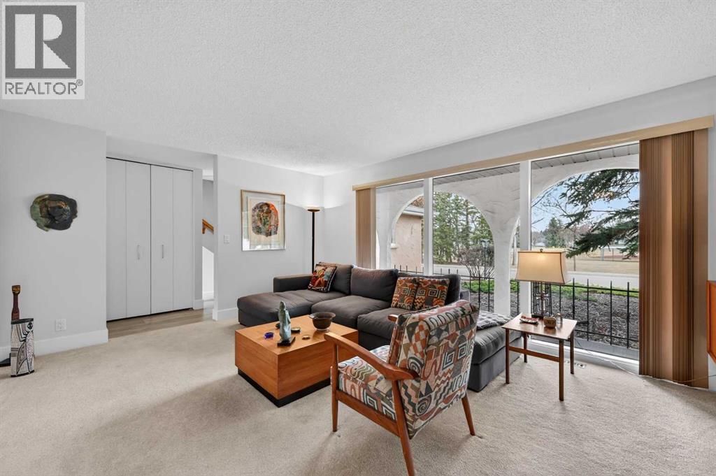 2424 Palisade Drive SW