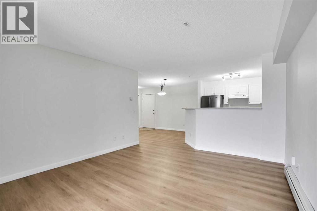 107, 5500 Somervale Court SW