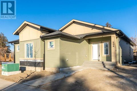 906 Macleod Trail SW High River AB T1V1C1