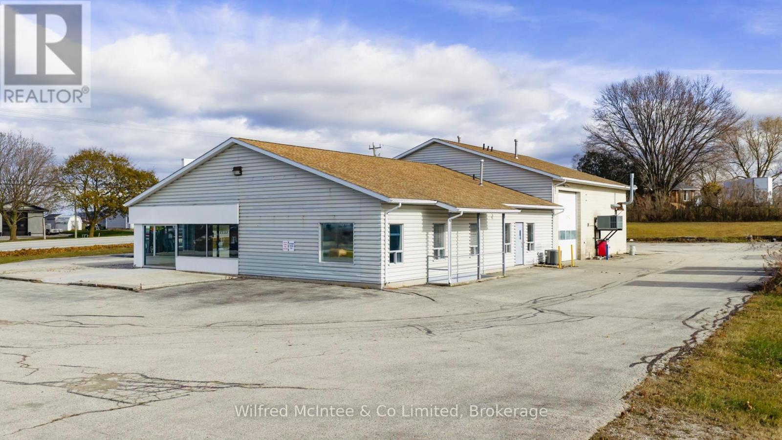 1577 BRUCE ROAD 4 ROAD