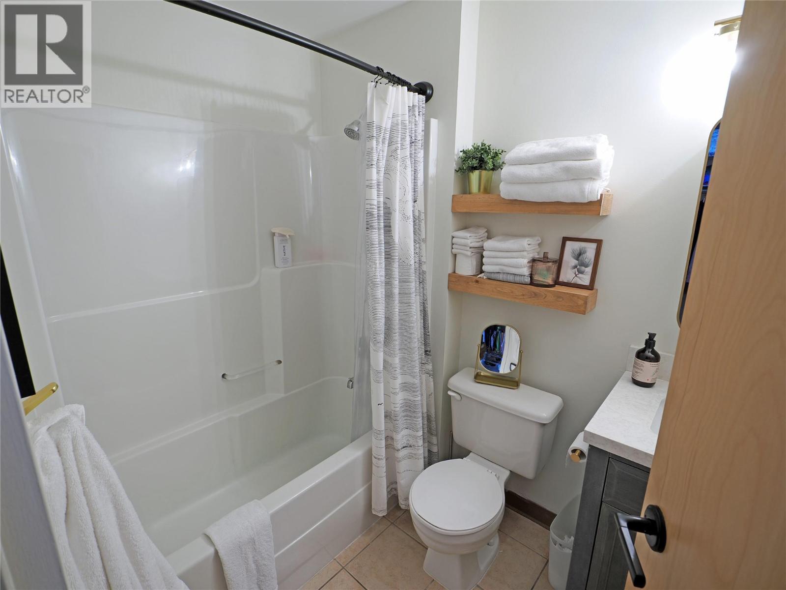 5340 Big White Road Unit# 321