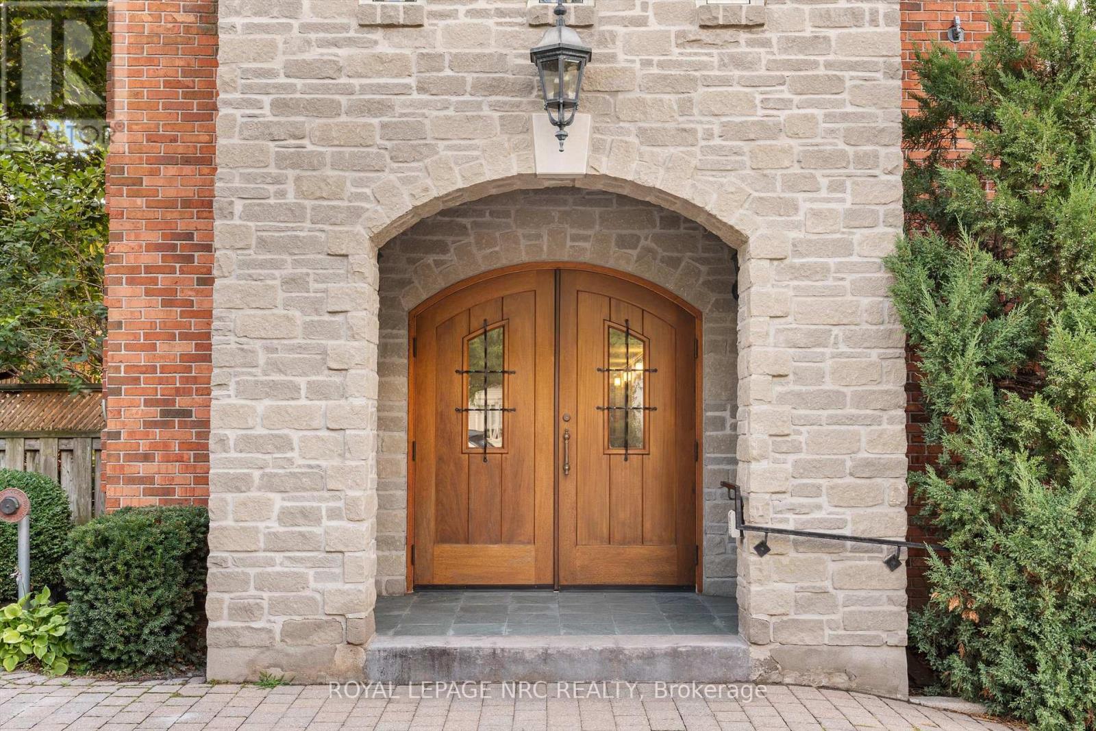 101 - 55 MAIN STREET