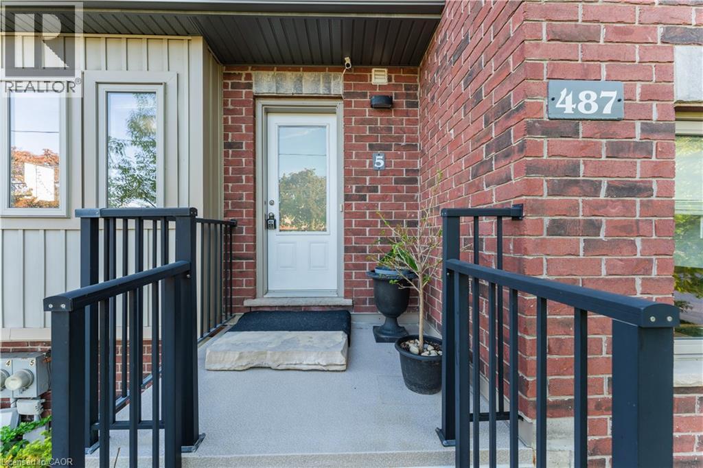 487 EAST Avenue Unit# 5