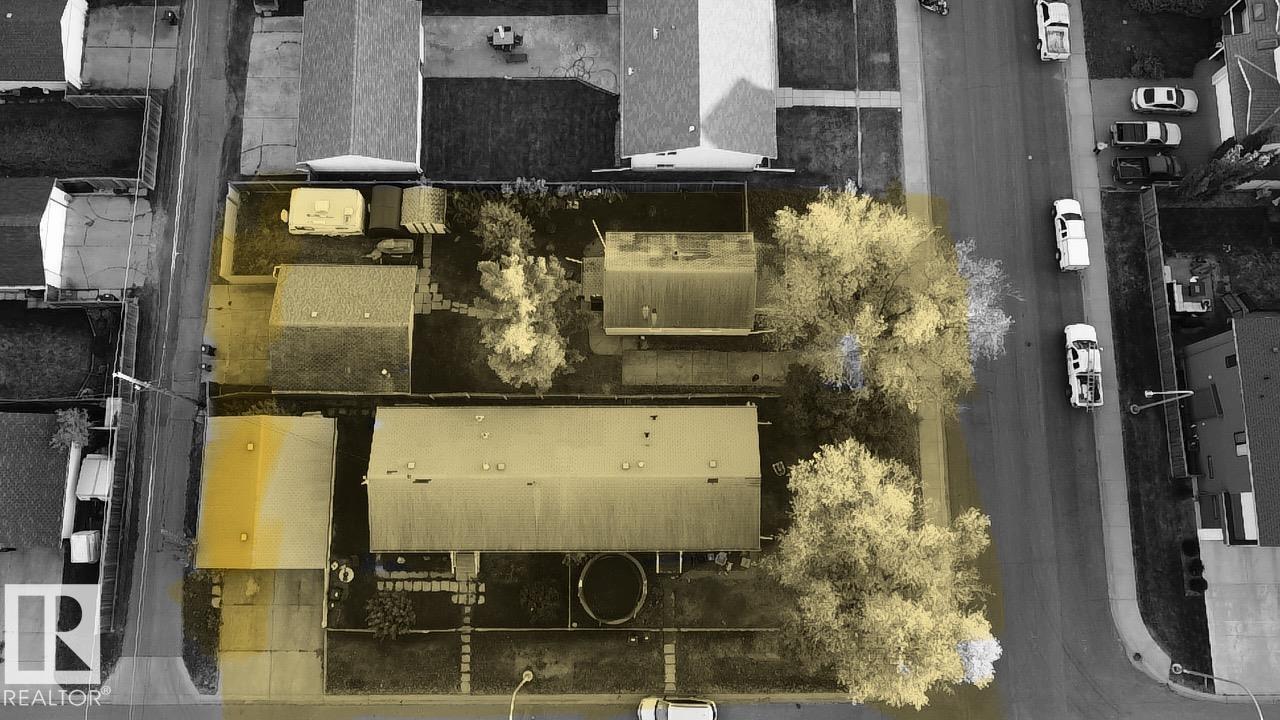 15131 -99 AVE & 9843-152 ST NW