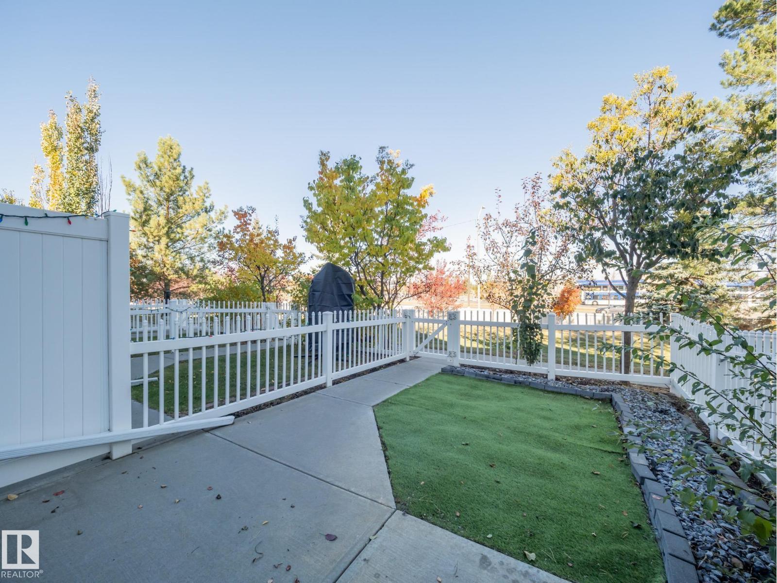 #127 2051 TOWNE CENTRE BV NW