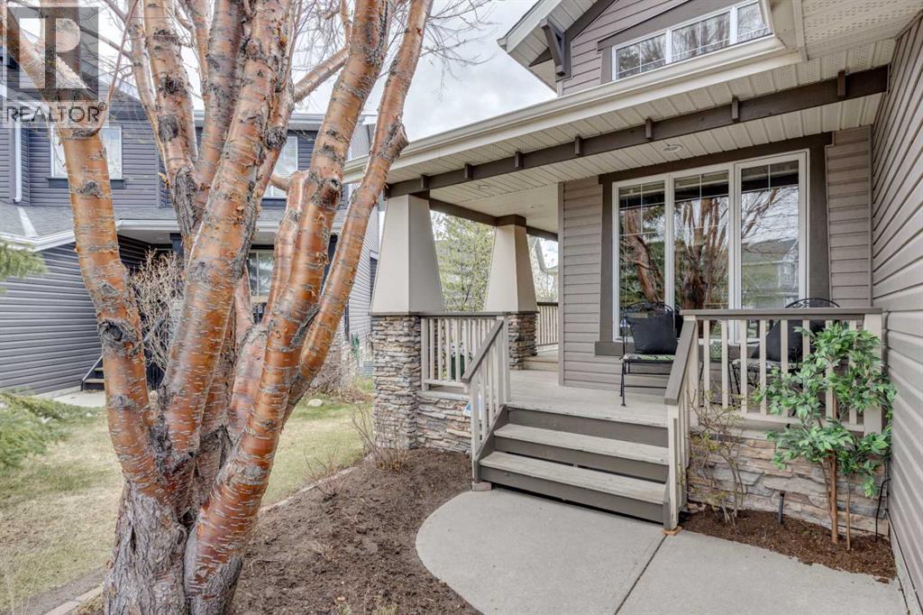 230 Royal Oak Place NW