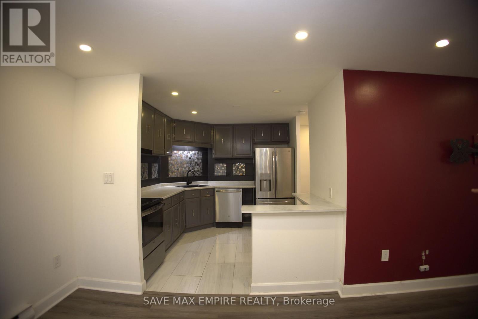 27 - 2035 SOUTH MILLWAY