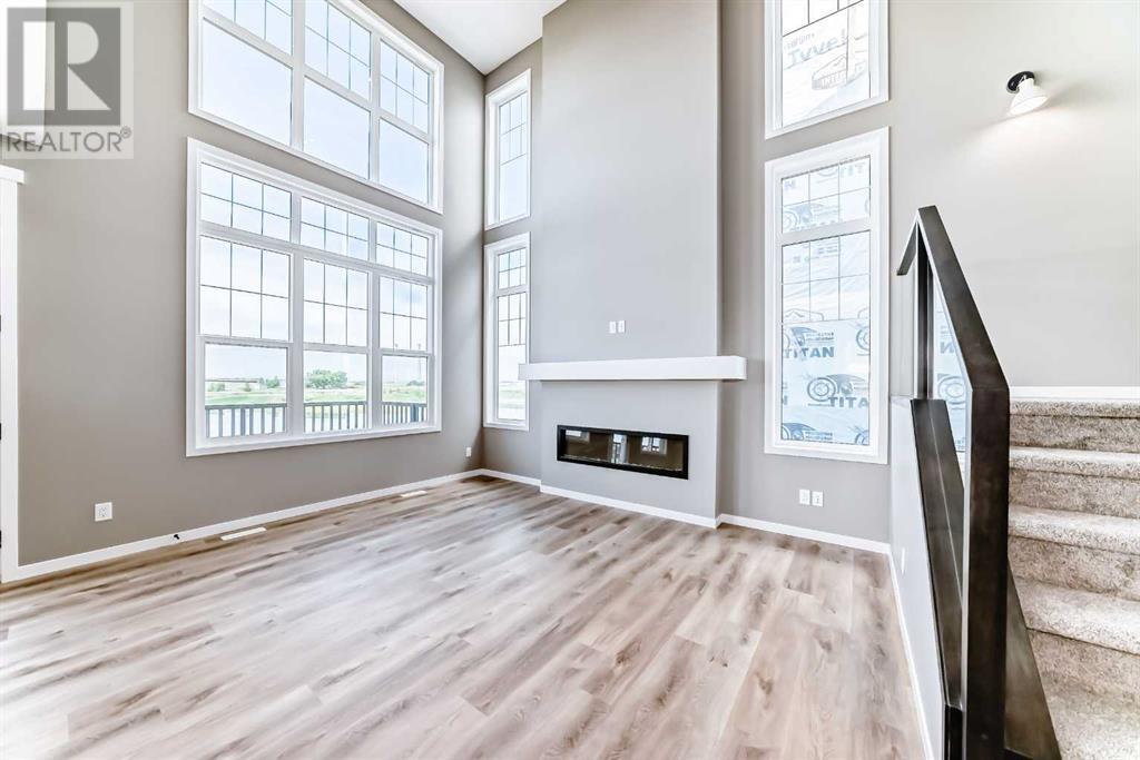 155 Hotchkiss Common SE