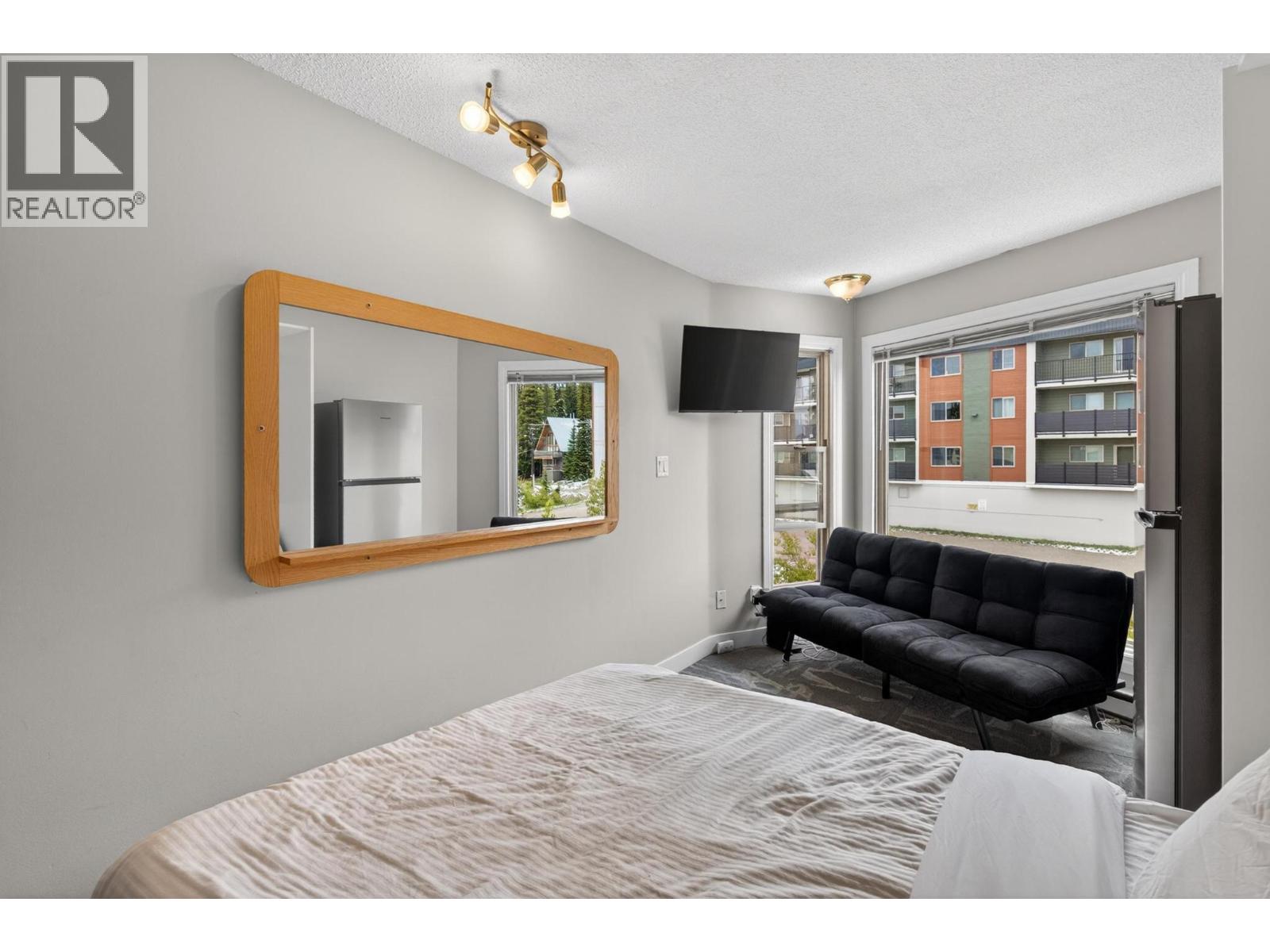 5375 Big White Road Unit# 314
