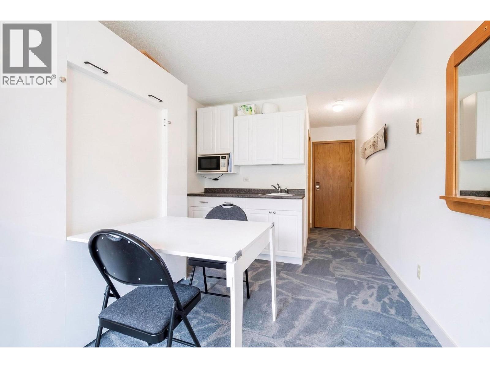 5375 Big White Road Unit# 314
