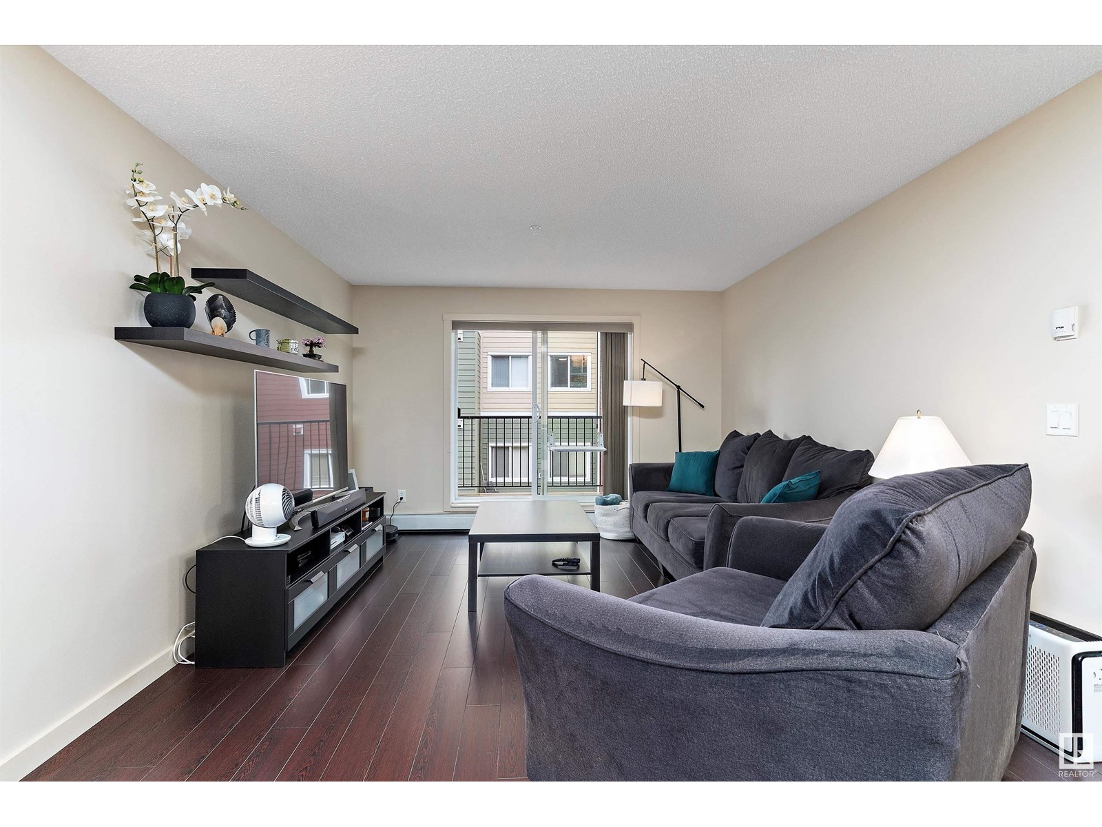#238 6076 SCHONSEE WY NW NW