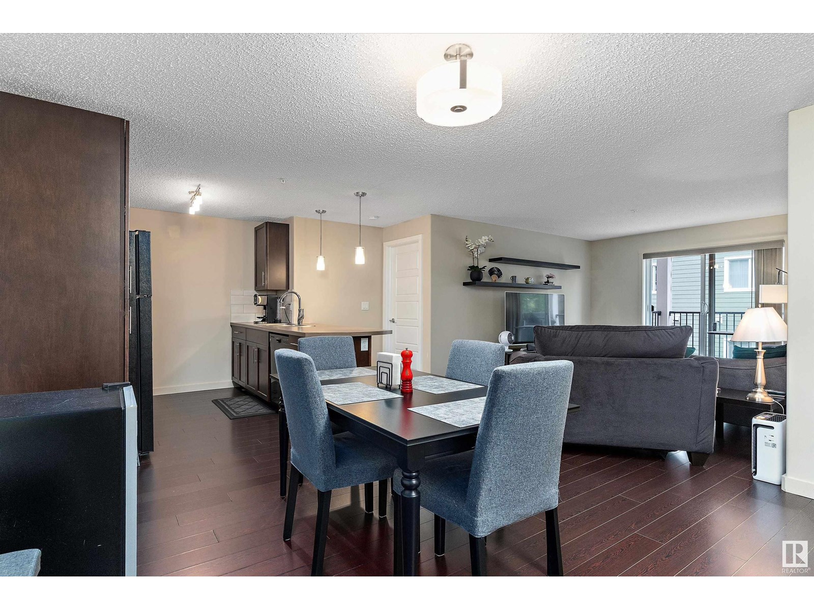 #238 6076 SCHONSEE WY NW NW