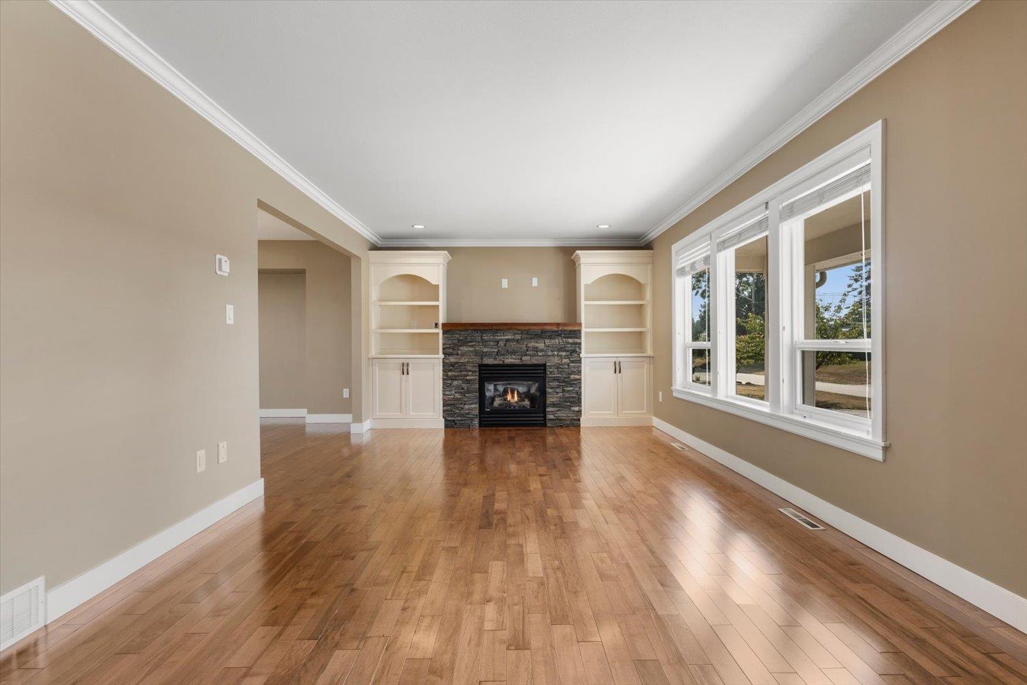 45387 JEWEL AVENUE|Sardis South