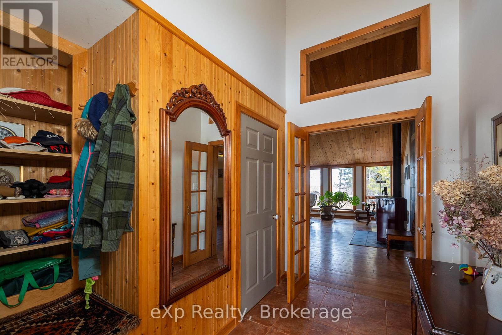 025667 EUPHRASIA - ST.  VINCENT TOWNLINE